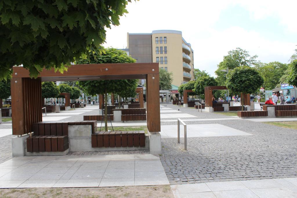 Apartamento Horyzont Miedzyzdroje Exterior foto