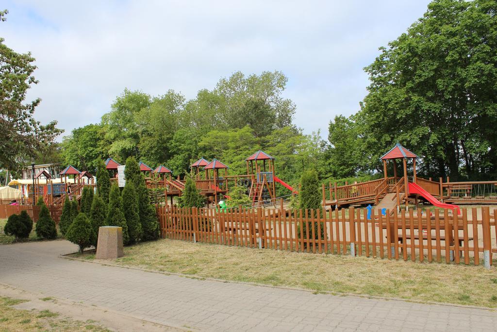 Apartamento Horyzont Miedzyzdroje Exterior foto