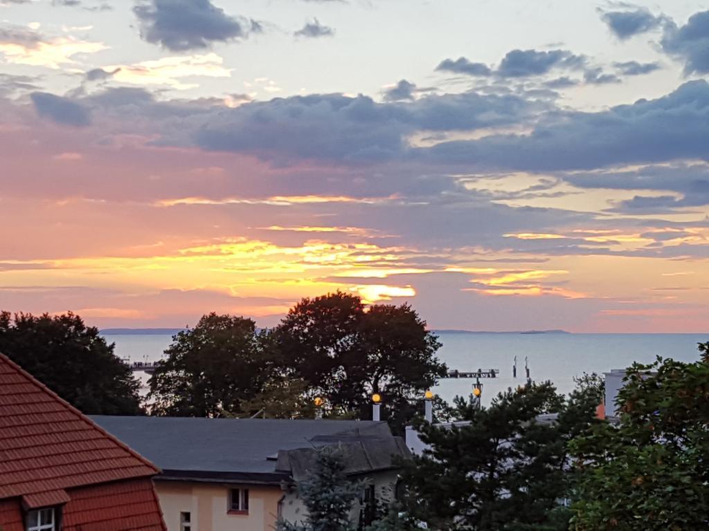 Apartamento Horyzont Miedzyzdroje Exterior foto